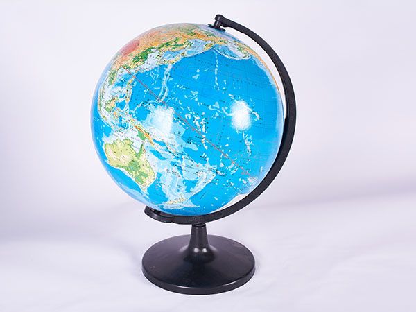 平面地形地球仪